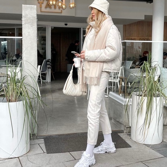 NEW Zara white quilted puffer jacket - Picture 2 of 11